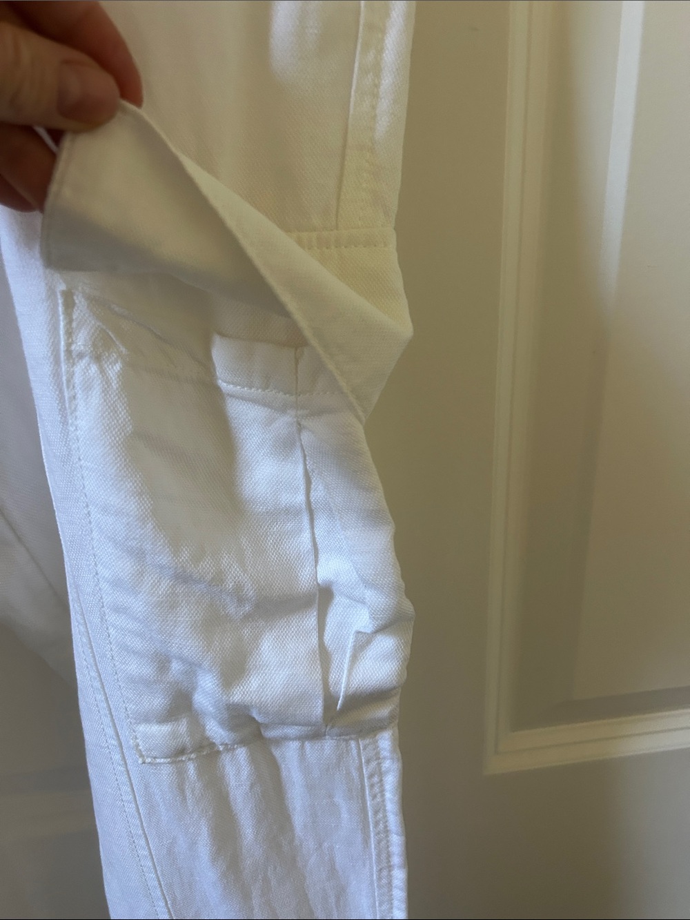 Nicole Miller linen Blend White Cargo Pants with Belt - Picture 5 of 9